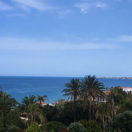 Il Grecale Κρότωνας