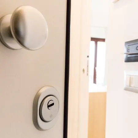 Il Grecale קרוטונה